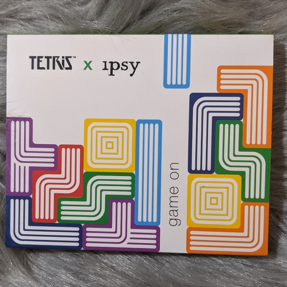 NEW Tetris Ipsy Game On Pallette - Picture 3 of 3